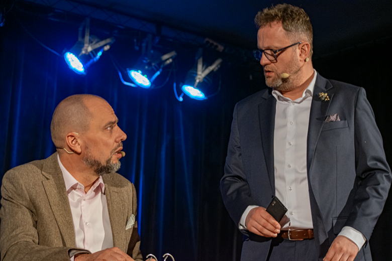 Kabaret Czesuaf wystąpił w Miękini