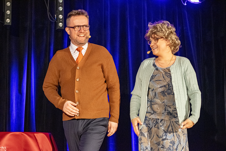 Kabaret Czesuaf wystąpił w Miękini