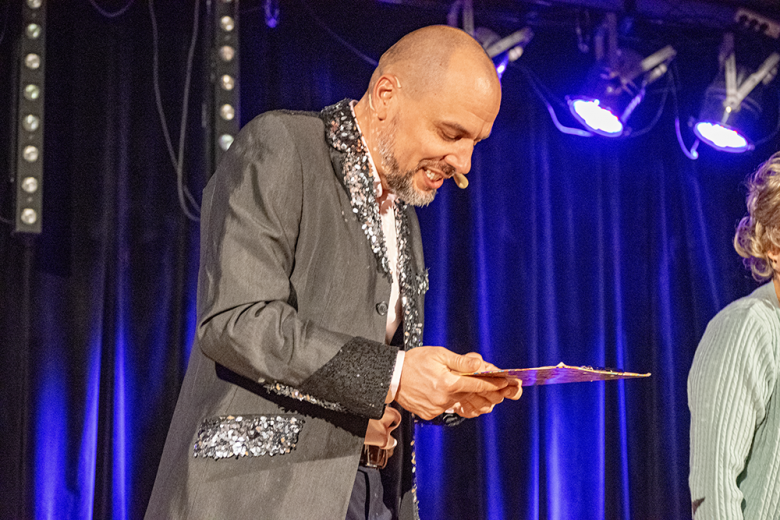 Kabaret Czesuaf wystąpił w Miękini