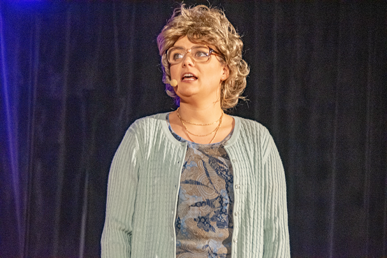 Kabaret Czesuaf wystąpił w Miękini