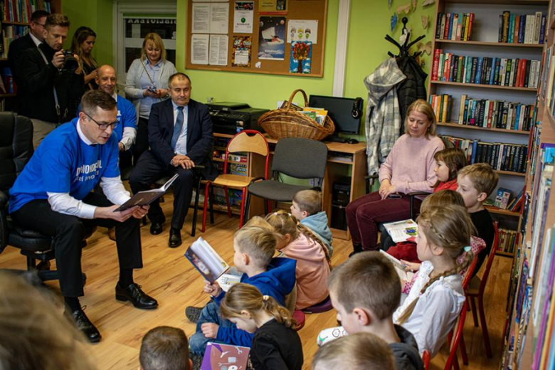 Wolontariusze Intela w Miękini