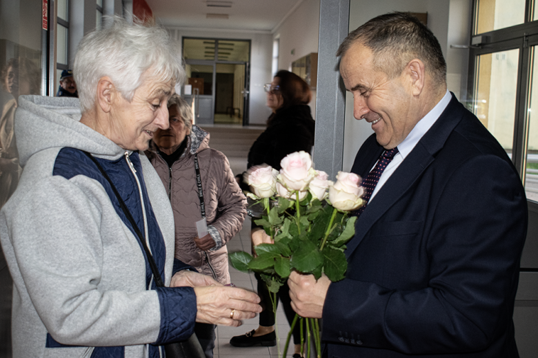 Magiczny Dzień kobiet w Miękini świętowało kilkaset osób