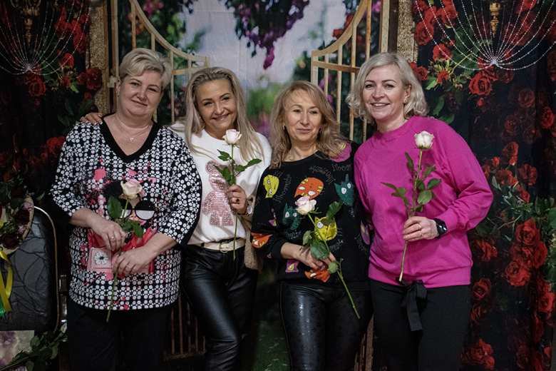 Magiczny Dzień kobiet w Miękini świętowało kilkaset osób