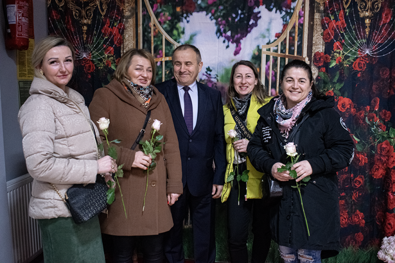 Magiczny Dzień kobiet w Miękini świętowało kilkaset osób