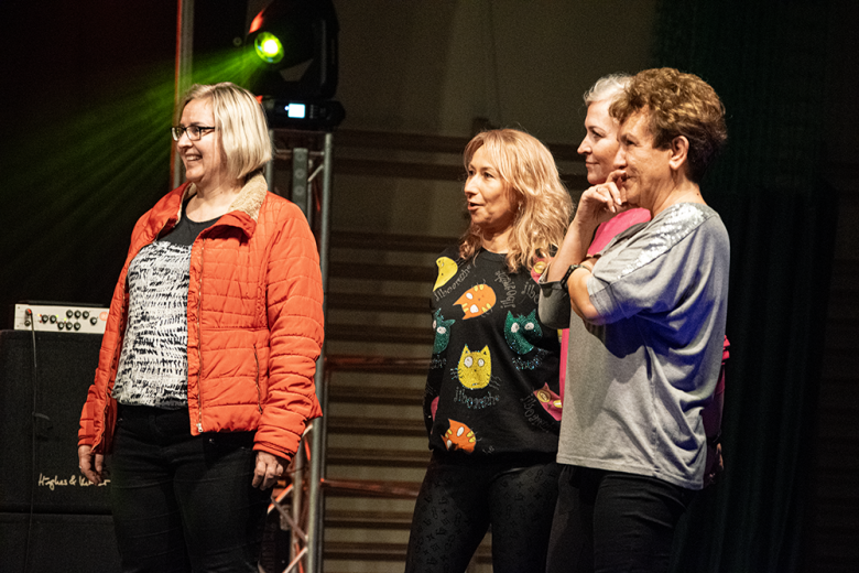 Magiczny Dzień kobiet w Miękini świętowało kilkaset osób