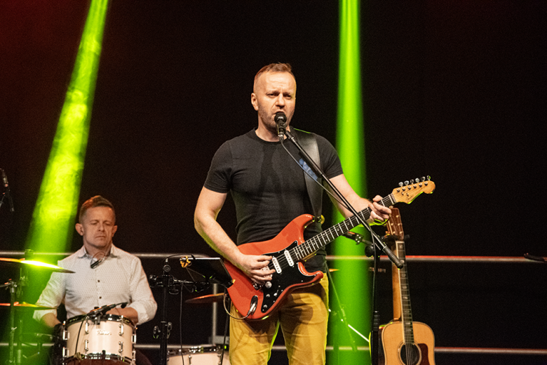 Magiczny Dzień kobiet w Miękini świętowało kilkaset osób