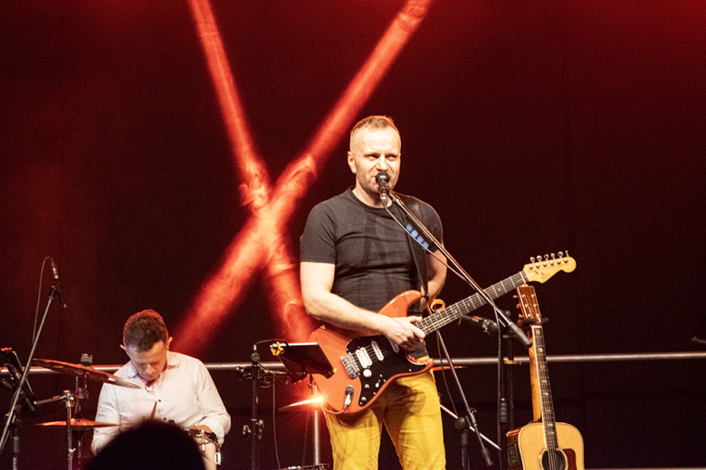 Magiczny Dzień kobiet w Miękini świętowało kilkaset osób