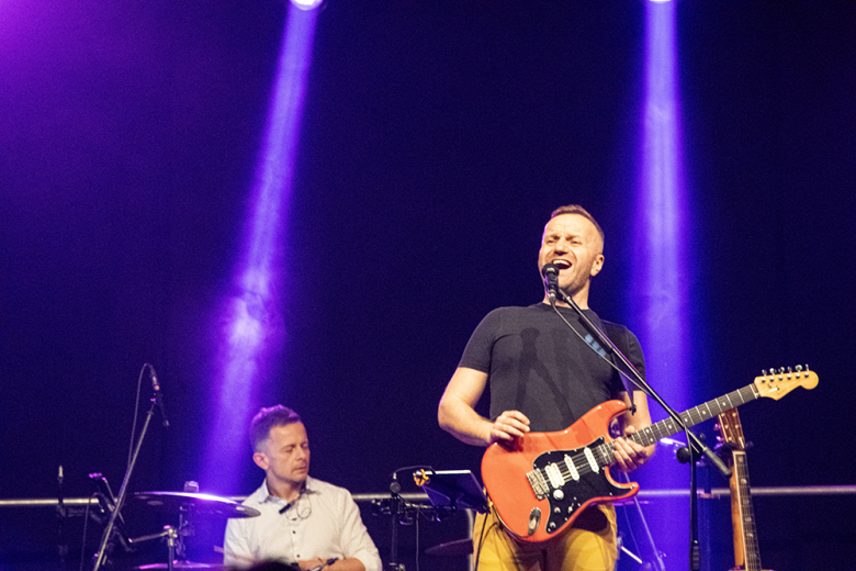 Magiczny Dzień kobiet w Miękini świętowało kilkaset osób