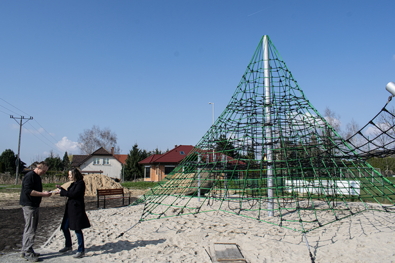 Nowe place zabaw oddane do użytku