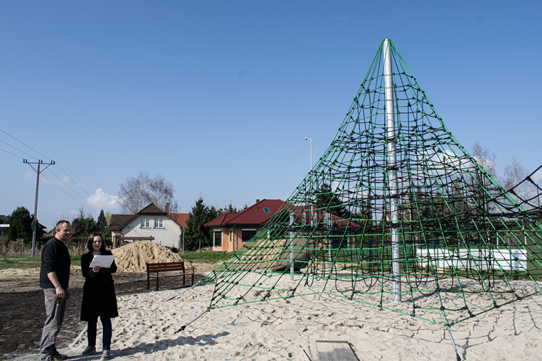 Nowe place zabaw oddane do użytku