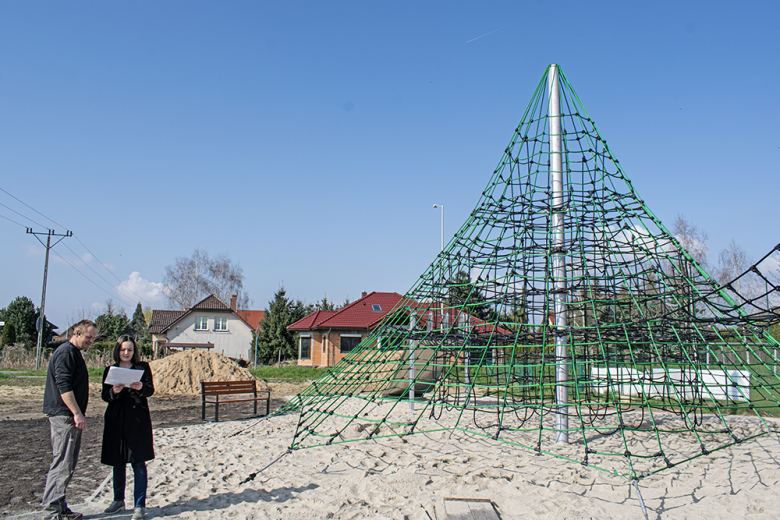 Nowe place zabaw oddane do użytku