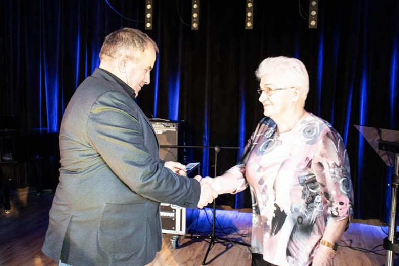 Ruszają programy dla rodzin i seniorów