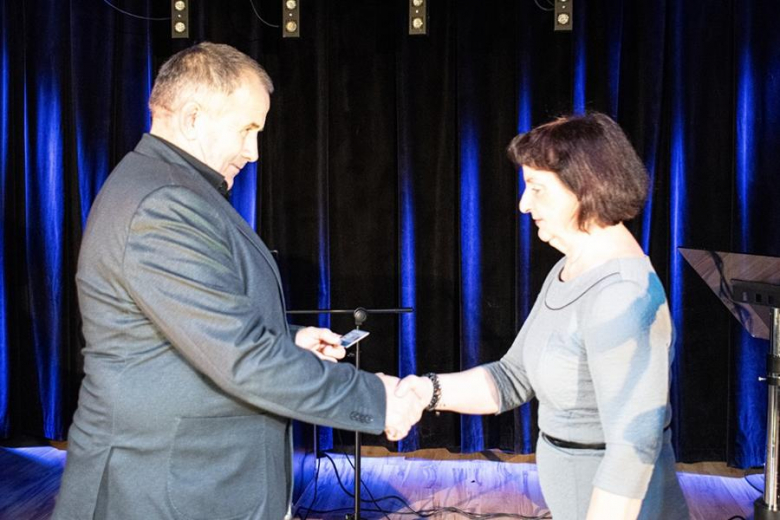 Ruszają programy dla rodzin i seniorów