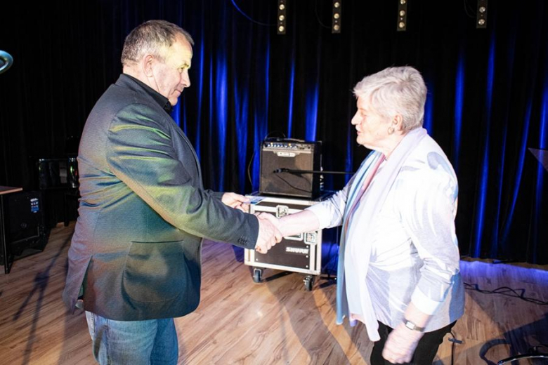 Ruszają programy dla rodzin i seniorów