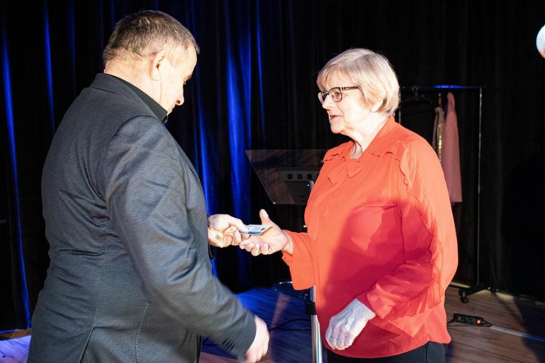 Ruszają programy dla rodzin i seniorów