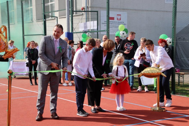 Otwarcie nowego boiska w Ujeździe Górnym
