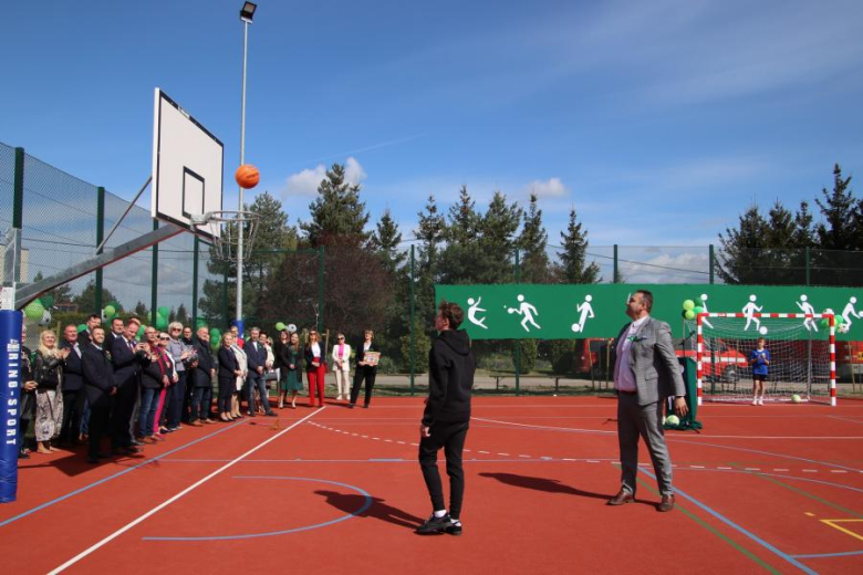 Otwarcie nowego boiska w Ujeździe Górnym