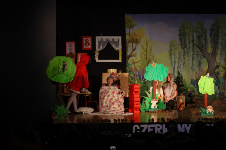 Przedstawienie w wykonaniu nauczycieli