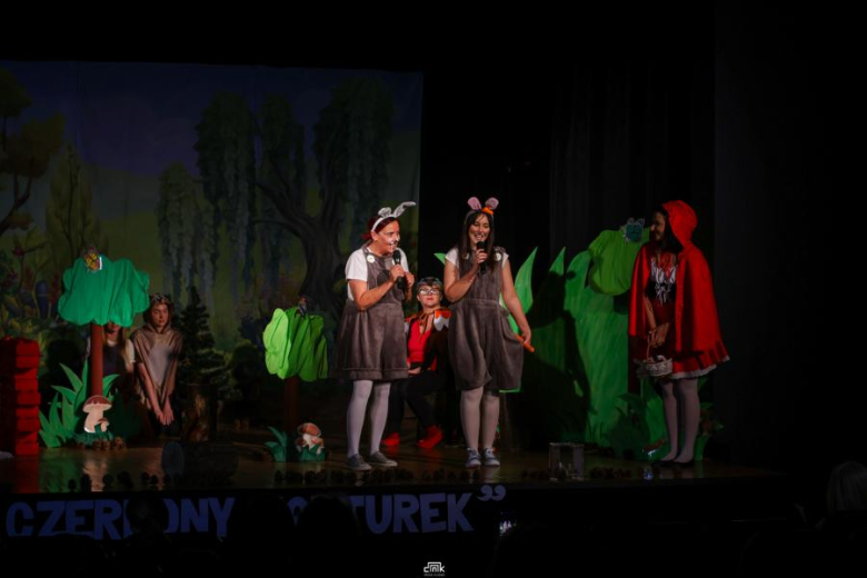 Przedstawienie w wykonaniu nauczycieli