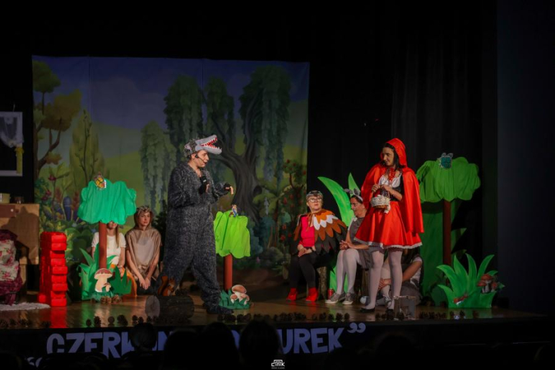 Przedstawienie w wykonaniu nauczycieli