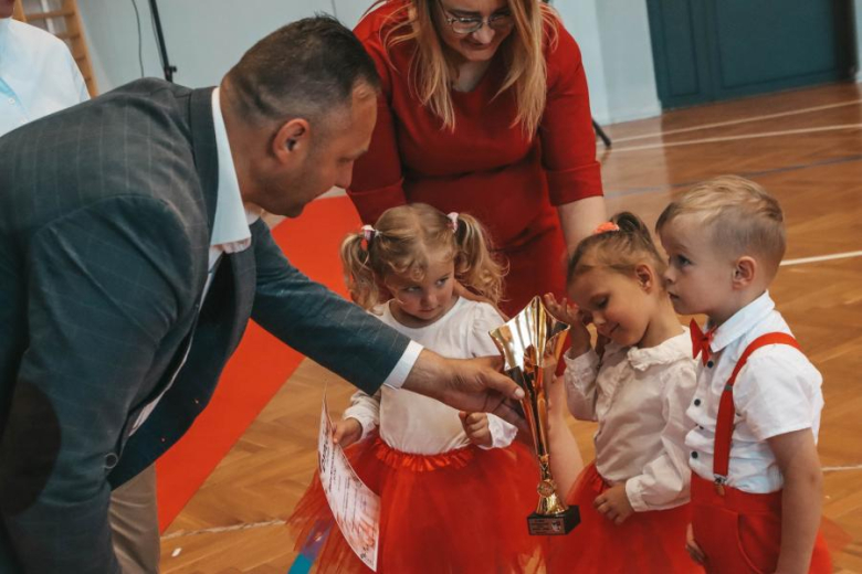 XVI Gminny  Festiwal Piosenki Patriotyczno-Religijnej w SP Udanin