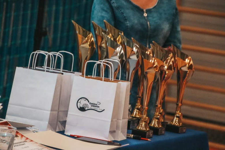 XVI Gminny  Festiwal Piosenki Patriotyczno-Religijnej w SP Udanin