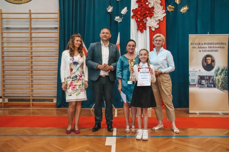 XVI Gminny  Festiwal Piosenki Patriotyczno-Religijnej w SP Udanin