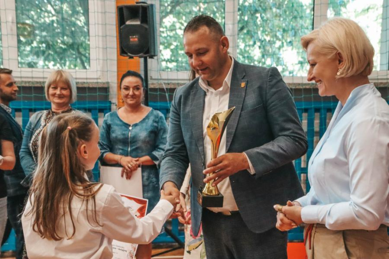 XVI Gminny  Festiwal Piosenki Patriotyczno-Religijnej w SP Udanin