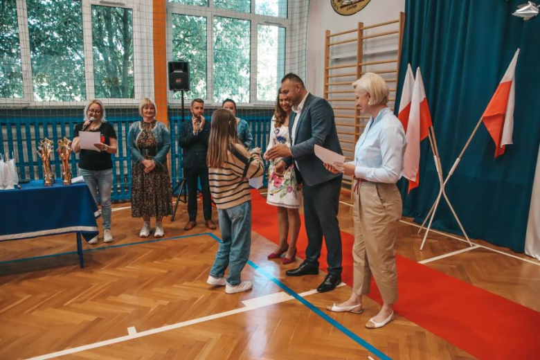 XVI Gminny  Festiwal Piosenki Patriotyczno-Religijnej w SP Udanin