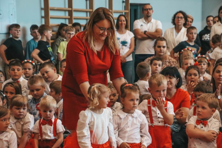 XVI Gminny  Festiwal Piosenki Patriotyczno-Religijnej w SP Udanin