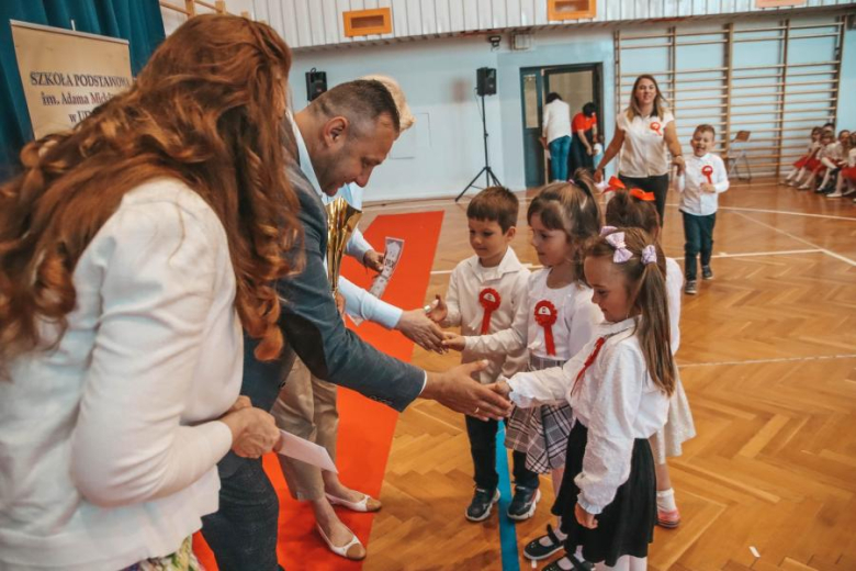 XVI Gminny  Festiwal Piosenki Patriotyczno-Religijnej w SP Udanin