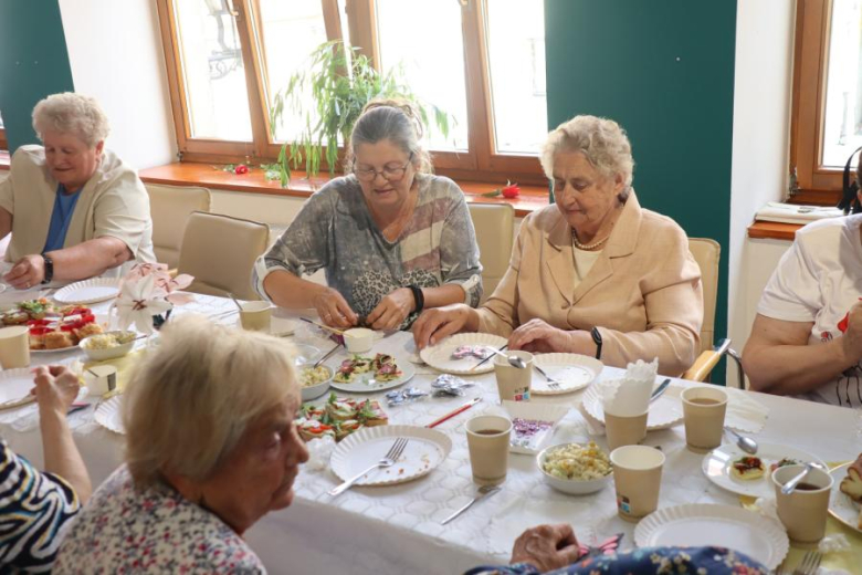 Dzień Mamy w średzkim Domu Kultury