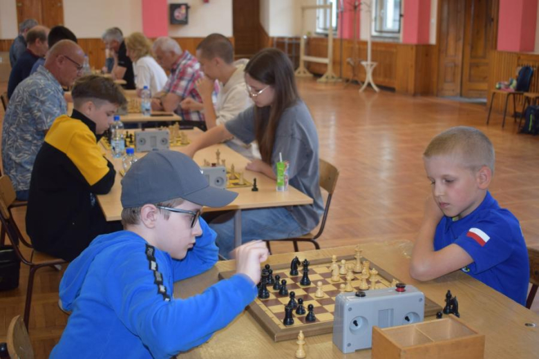 Turniej szachowo-warcabowy w Piersnie