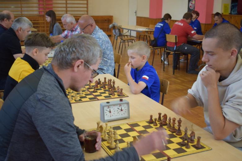 Turniej szachowo-warcabowy w Piersnie
