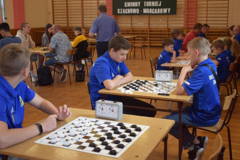 Turniej szachowo-warcabowy w Piersnie