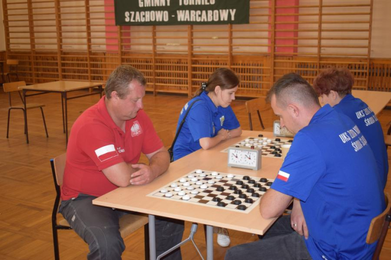Turniej szachowo-warcabowy w Piersnie