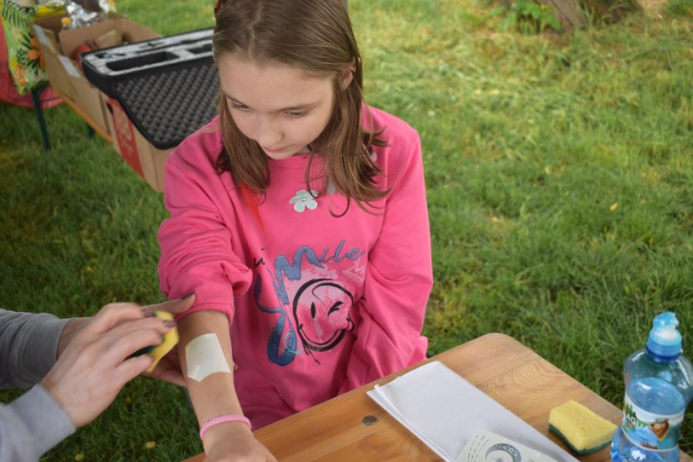 Dzień Dziecka na boisku sportowym w Kostomłotach