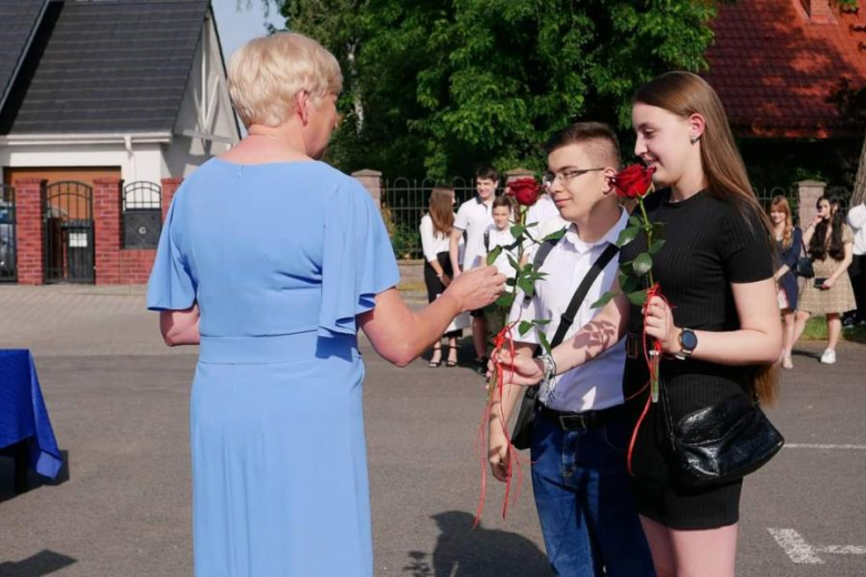 Powiatowe placówki oświatowe zakończyły rok szkolny