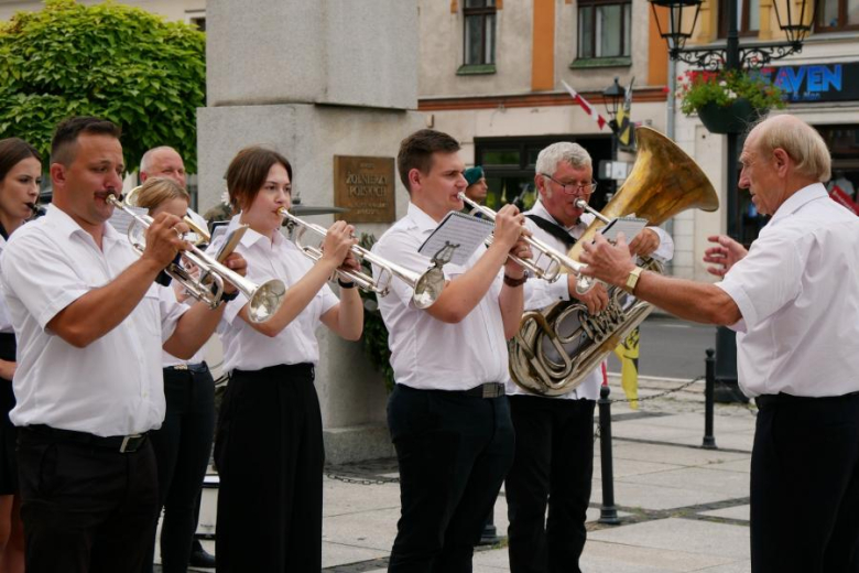 Uroczyste obchody Święta Wojska Polskiego w Środzie Śląskiej