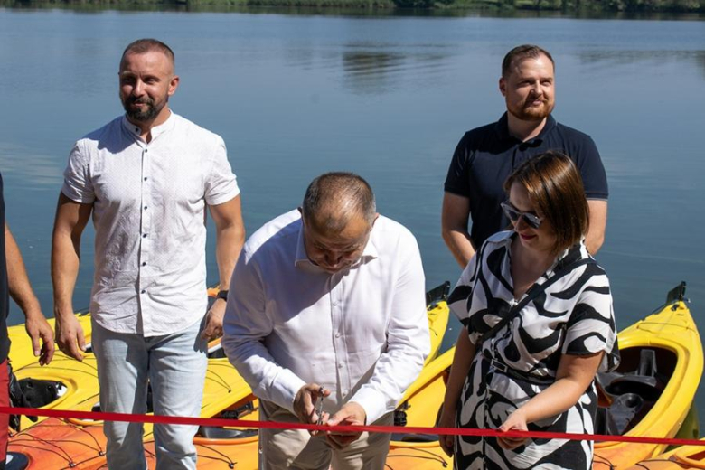 Sezonowa wypożyczalnia kajaków w Prężycach