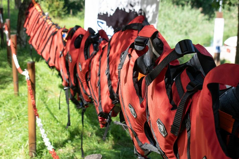 Sezonowa wypożyczalnia kajaków w Prężycach