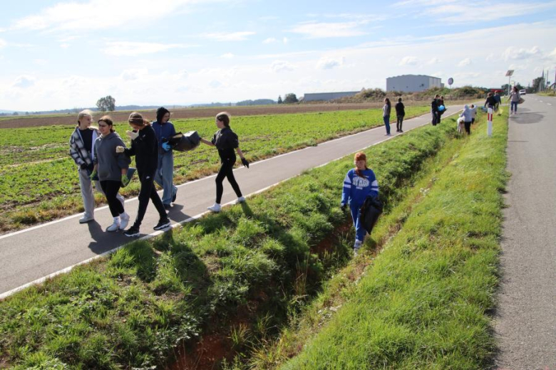 Sprzątanie świata w gminie Udanin