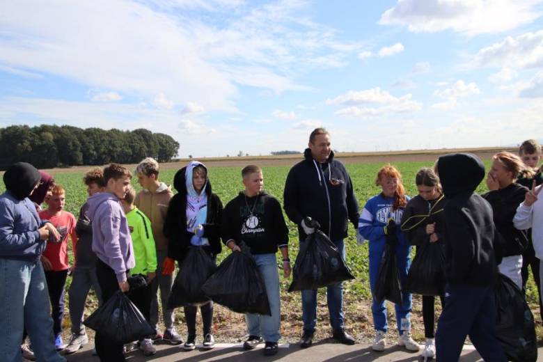 Sprzątanie świata w gminie Udanin