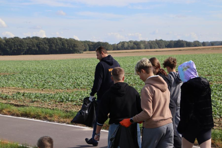 Sprzątanie świata w gminie Udanin