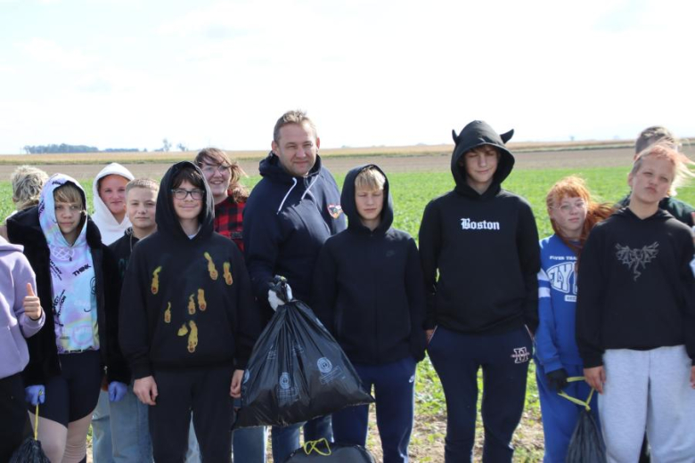 Sprzątanie świata w gminie Udanin