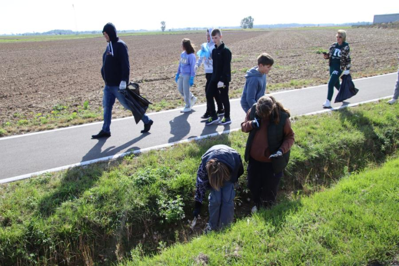 Sprzątanie świata w gminie Udanin