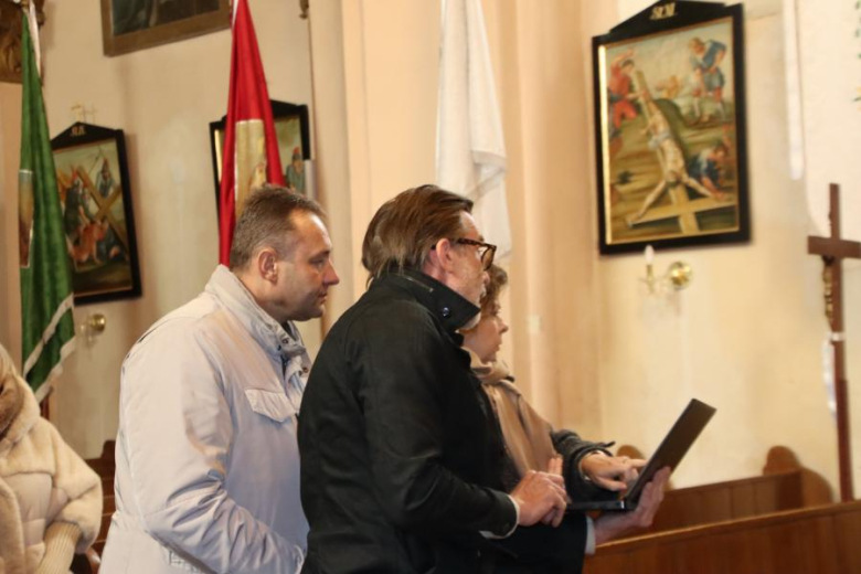 Odbiory prac w parafii w Piekarach oraz kościele w Lusinie