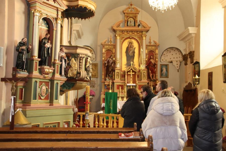 Odbiory prac w parafii w Piekarach oraz kościele w Lusinie