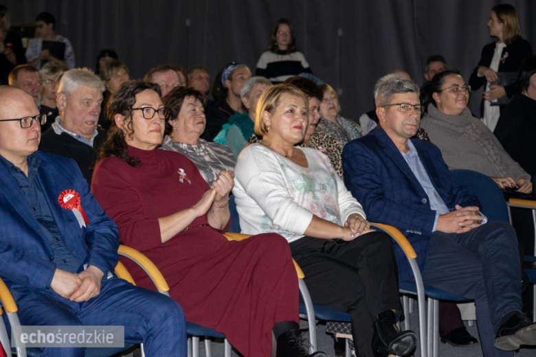 "Lutynia dla Niepodległej"