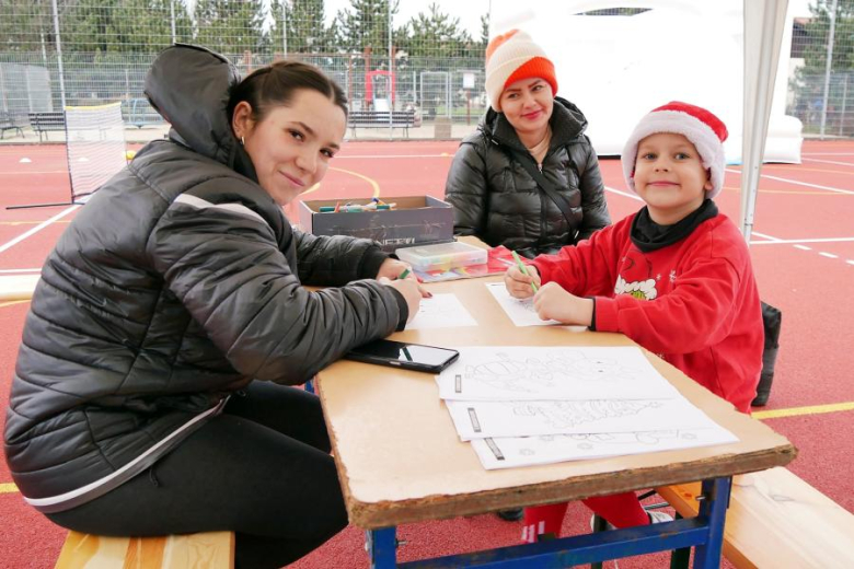 Turniej Mikołajkowy na średzkim orliku